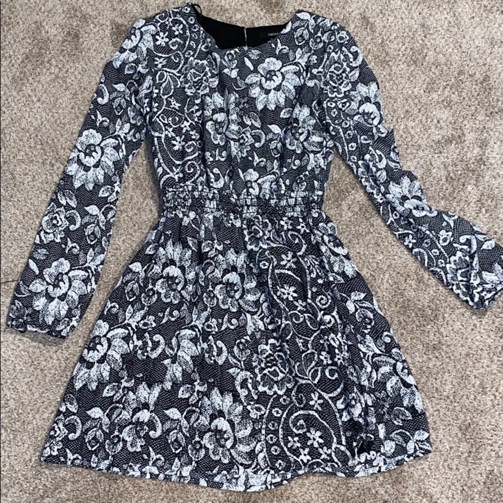 Floral black and white print dress
